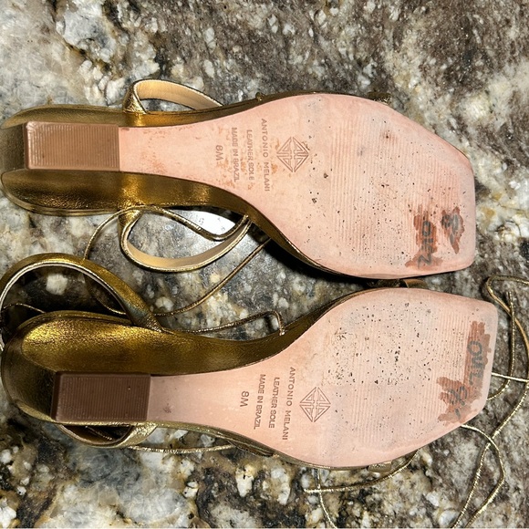 Antonio Melani Metallic Gold Wedge Sandals - Picture 3 of 5